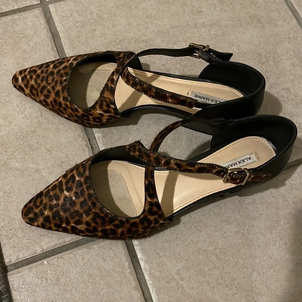 Alex Marie flats size 8